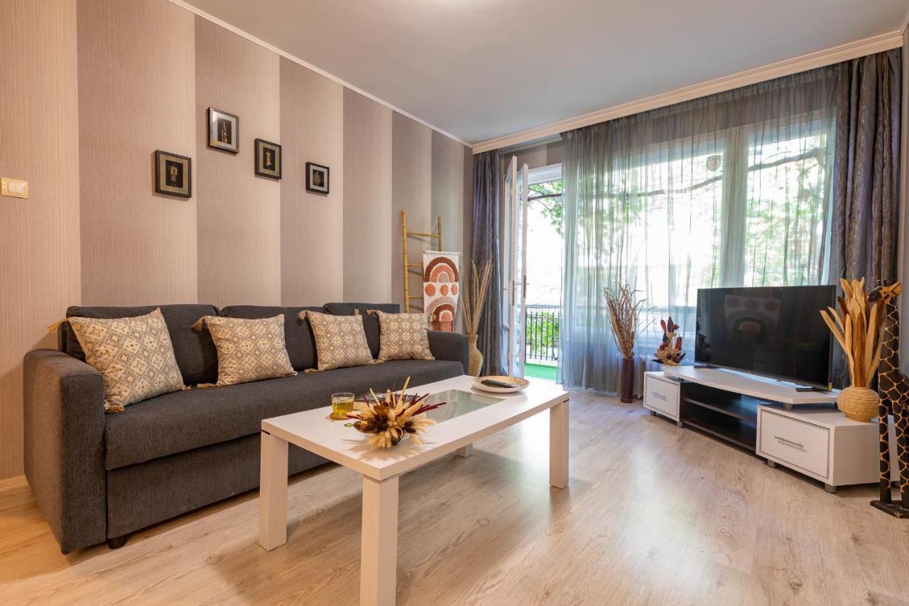 Appartement Large Terrace + Quiet Apt